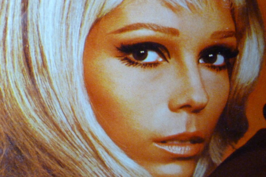 “Nancy Sinatra” di Dan Century, CC BY-NC-SA 2.0